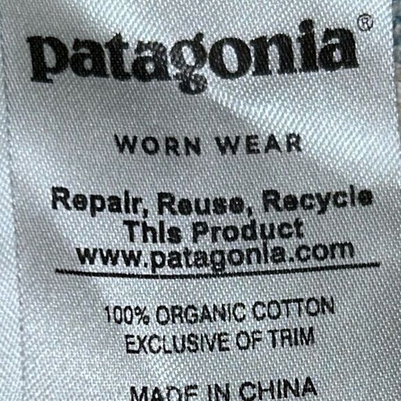 Patagonia Long-Sleeved Organic Cotton  Fjord Flannel Shirt - Picture 8 of 10